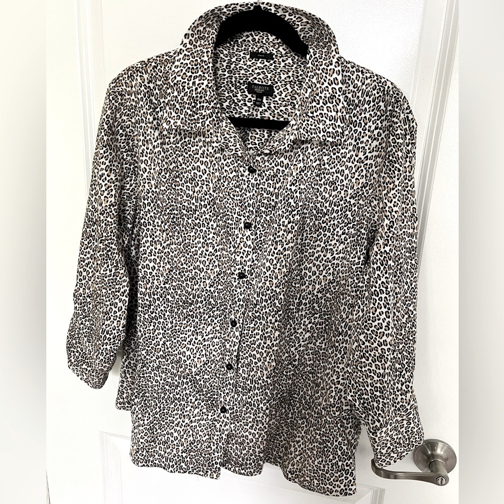 Talbots button-down no iron shirt. Size 16W